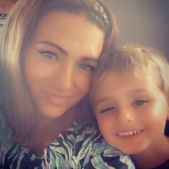 Dolce- Lilly Pulitzer/SCL/Rothy’s/Lele Sadoughi - Picture 4 of 17